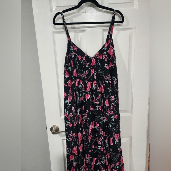 Torrid Black Floral Challis Midi Dress in Size 2 - 18/20 - Picture 10 of 16